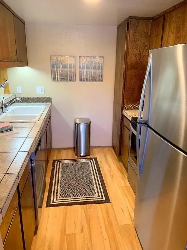 144 Standard Condo Mammoth Lakes